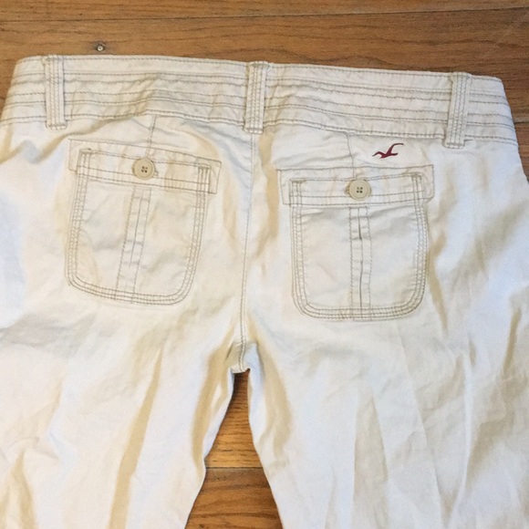 Hollister cropped khakis - Picture 10 of 10